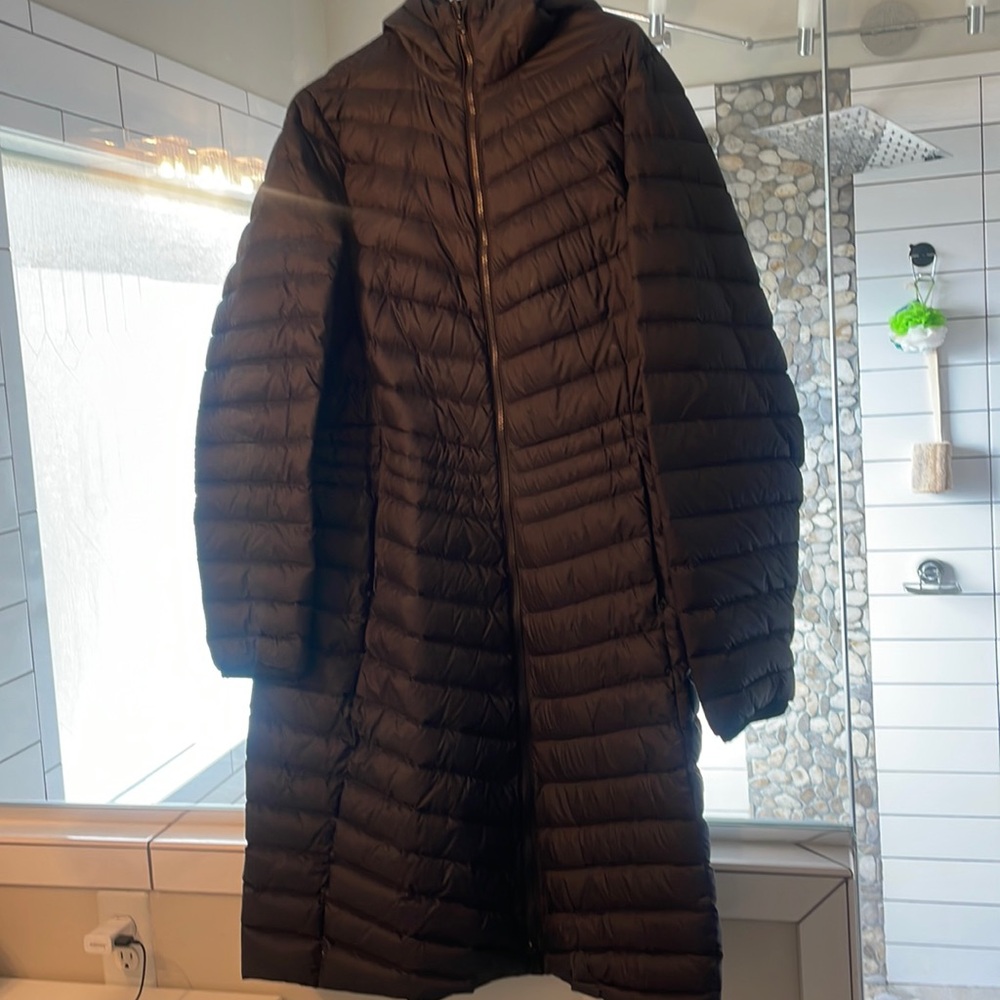 Women’s Large Tall Puffer Coat Black, EUC wanderweight packable